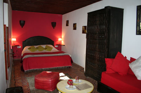 chambre rouge hotel